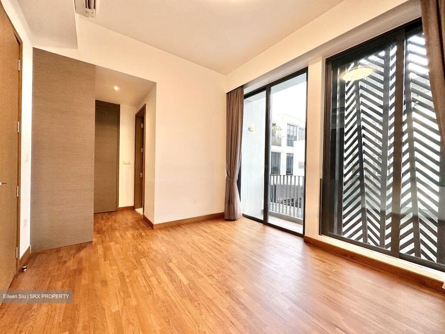 Sunrise Avenue (D28), Terrace #448570771